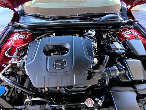 Used 2023 MAZDA MAZDA3 s image 30
