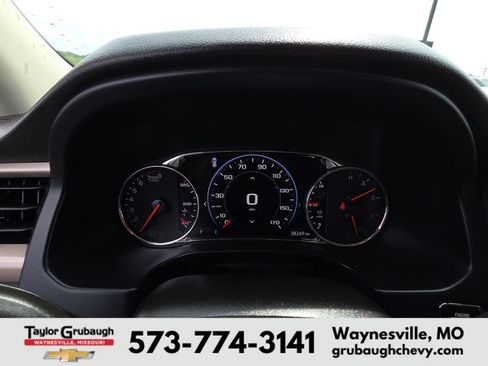 Used 2023 GMC Acadia Denali FWD image 16