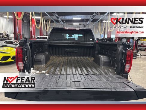Used 2023 GMC Sierra 1500 Elevation w/ LPO, Elevation Black Package image 19