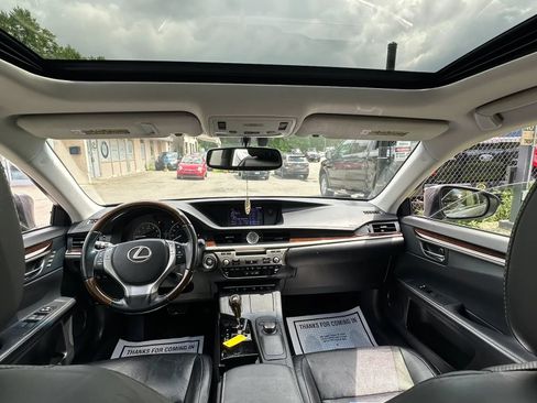 Used 2013 Lexus ES 350 w/ Luxury Pkg FWD image 24