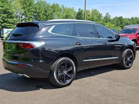 Certified 2024 Buick Enclave Essence w/ Experience Buick Package AWD/4WD image 6