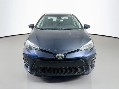 Used 2017 Toyota Corolla SE FWD image 2