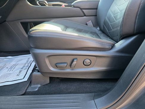 Used 2024 Nissan Pathfinder Platinum w/ Cargo Package image 20