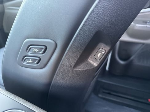 New 2026 Kia Carnival EX image 15