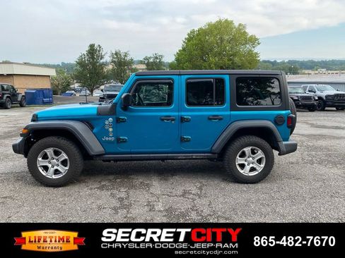 Used 2019 Jeep Wrangler Unlimited Sport S AWD/4WD image 8