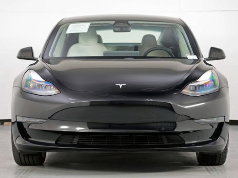 Used 2021 Tesla Model 3 Standard Range Plus image 7