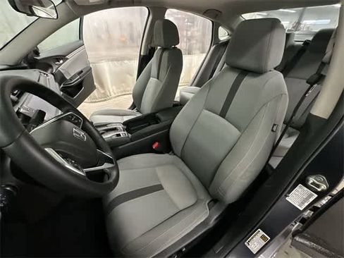 Used 2019 Honda Civic EX image 17