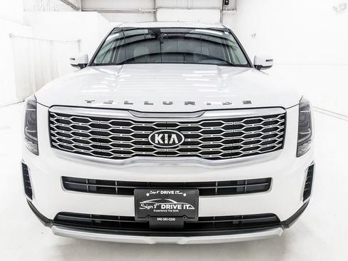 Used 2020 Kia Telluride EX w/ EX Premium Package FWD image 10