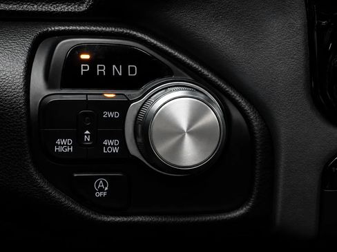 Used 2023 RAM 1500 Laramie AWD/4WD image 21