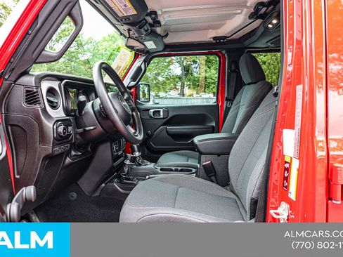 Used 2024 Jeep Wrangler Unlimited Sport AWD/4WD image 18