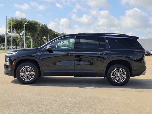 Used 2024 Chevrolet Traverse LT FWD image 6