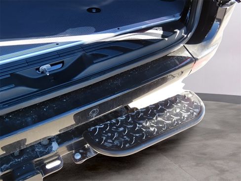 Used 2024 Mercedes-Benz Sprinter 2500 image 15