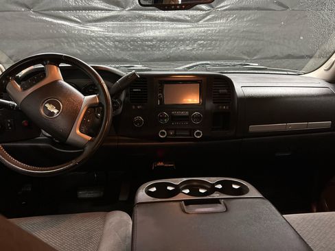 Used 2008 Chevrolet Silverado 1500 LT w/ Power Pack Plus image 11