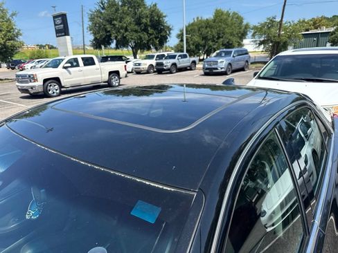 Used 2019 Cadillac CTS Sedan w/ Seating Package RWD image 11