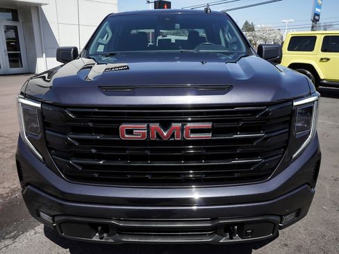 Used 2023 GMC Sierra 1500 Elevation w/ X31 Off-Road Package image 2