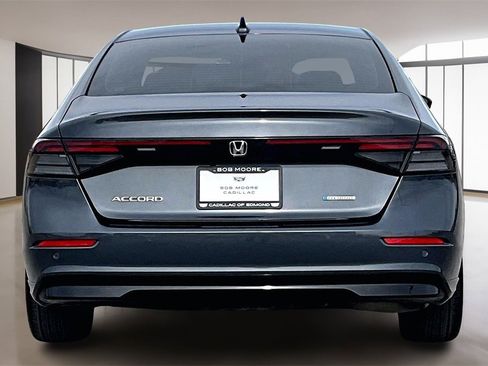 Used 2025 Honda Accord EX-L image 4