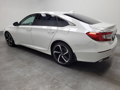 Used 2020 Honda Accord Sport image 3