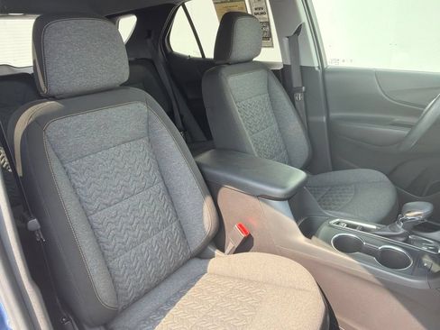 Used 2024 Chevrolet Equinox LT w/ LPO, Floor Liner Package FWD image 5