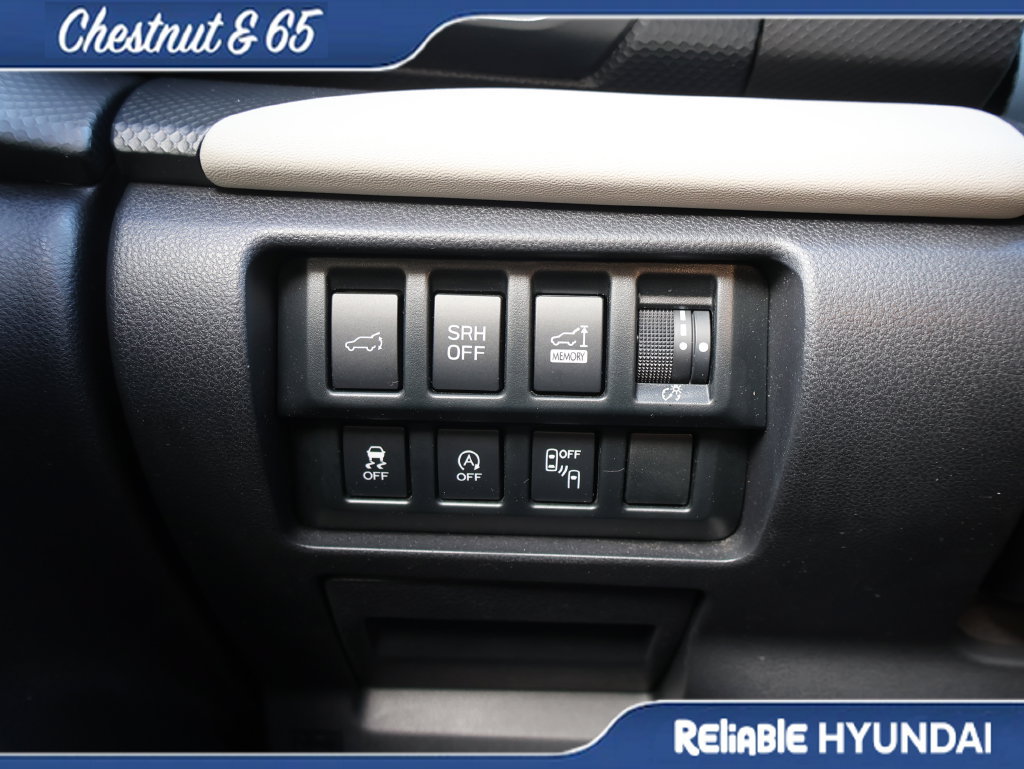 Used 2023 Subaru Forester Limited w/ Popular Package #2 AWD/4WD image 32