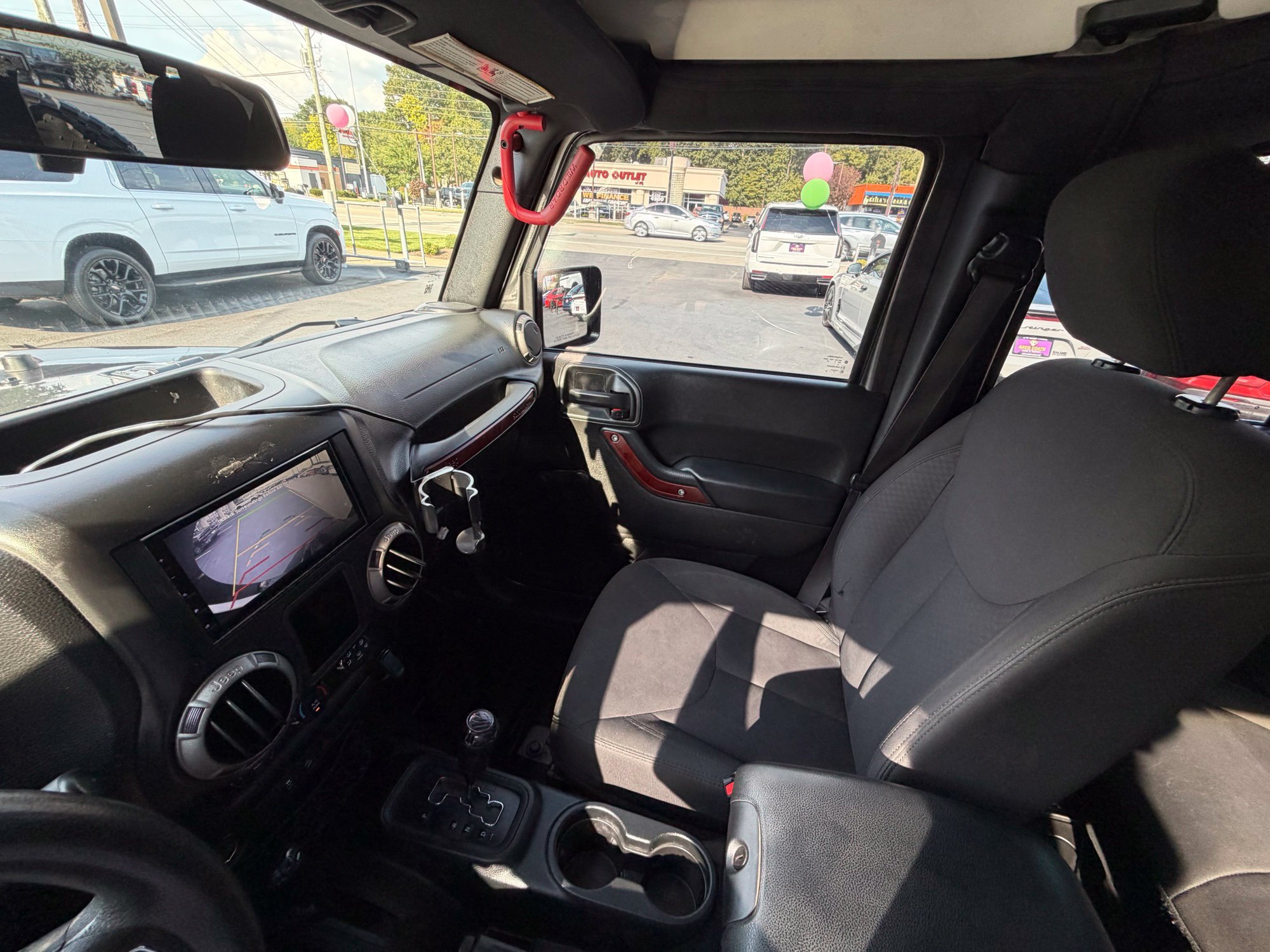 Used 2017 Jeep Wrangler Unlimited Sport AWD/4WD image 19