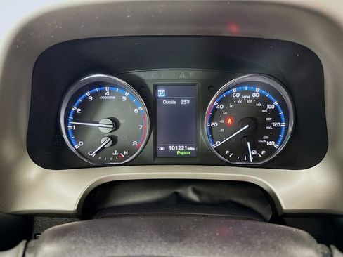 Used 2016 Toyota RAV4 Limited w/ Protection Package image 12