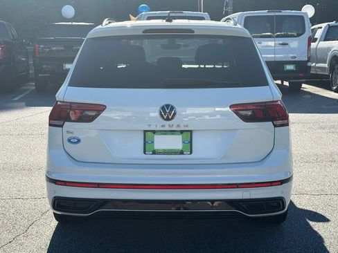 Used 2023 Volkswagen Tiguan SE R-Line FWD image 7
