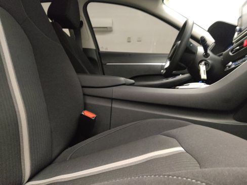 Used 2023 Hyundai Sonata SE FWD image 21