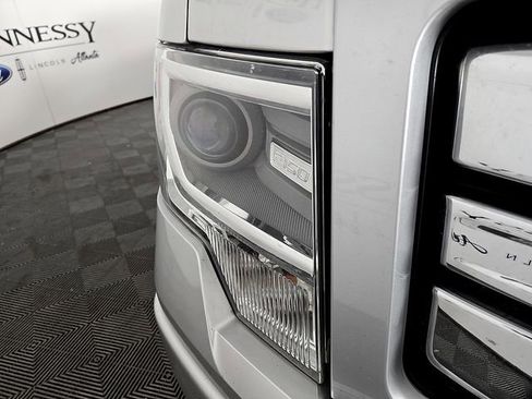 Used 2014 Ford F150 Limited image 9