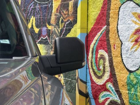 Used 2018 Ford F150 Raptor w/ Equipment Group 801A Mid image 6