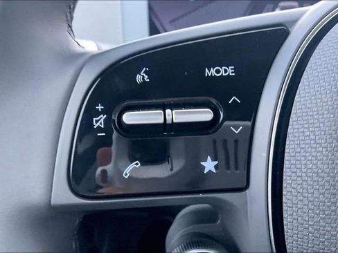 Certified 2024 Hyundai Ioniq 5 SE image 20