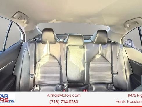 Used 2020 Toyota Camry SE w/ Carpet Mat Package FWD image 22