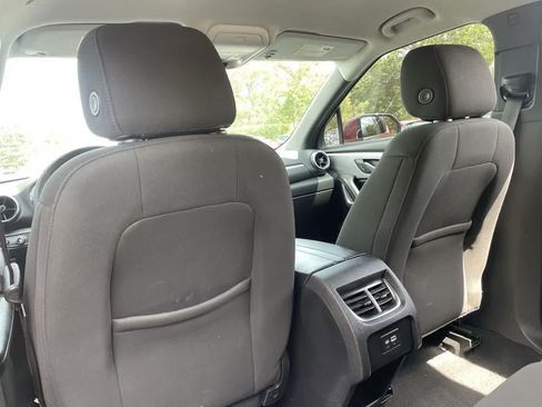 Used 2021 Chevrolet Blazer LT FWD image 19
