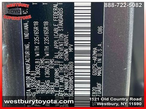 Used 2021 Toyota Highlander XLE image 24