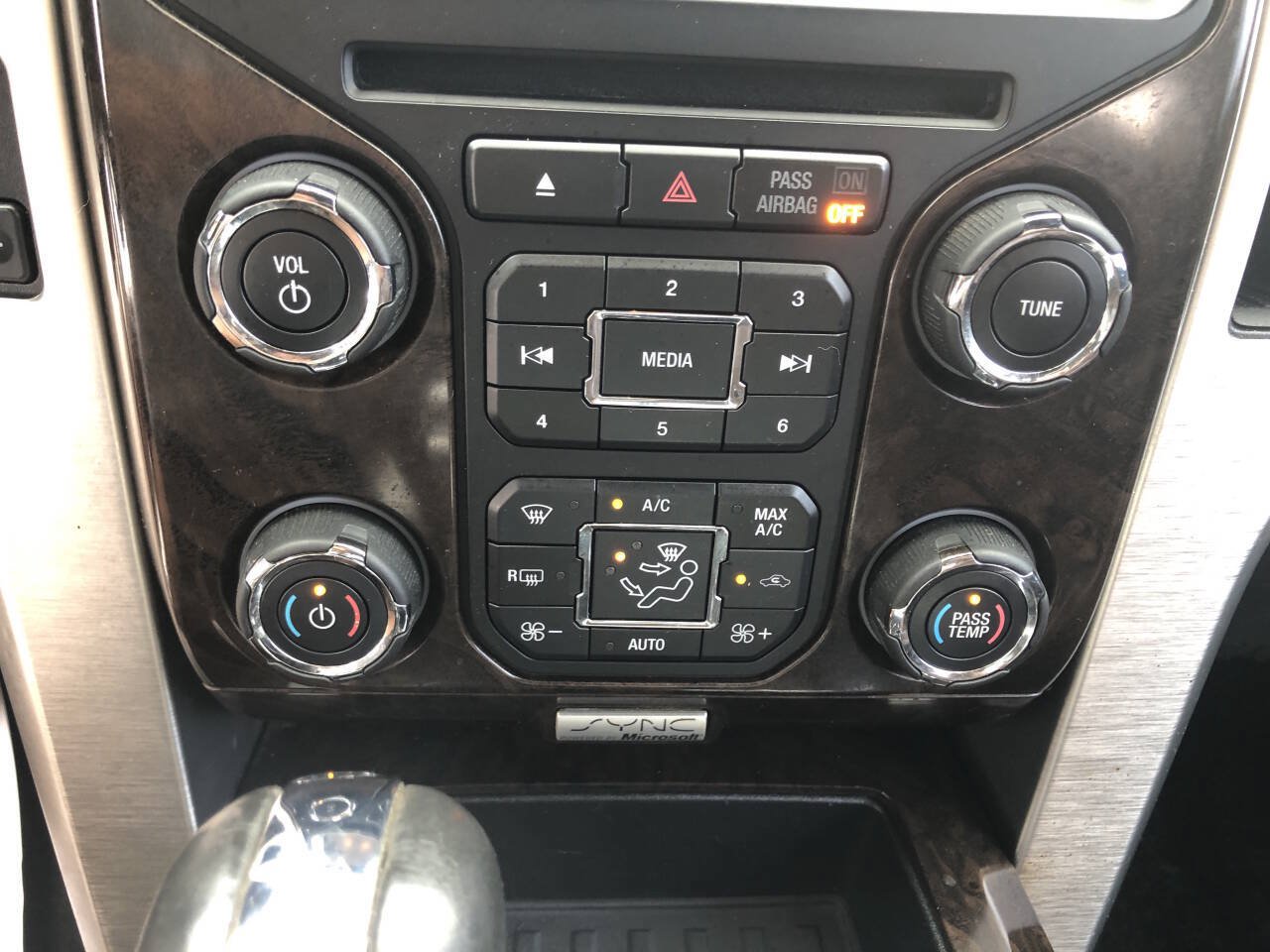 Used 2013 Ford F150 Platinum AWD/4WD image 21