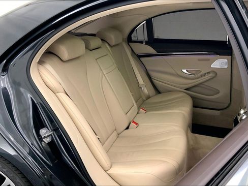 Used 2019 Mercedes-Benz S 450 Sedan image 17