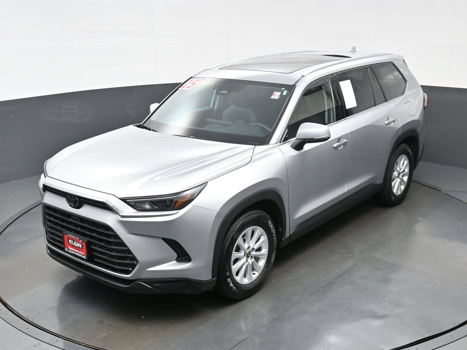 Used 2025 Toyota Grand Highlander FWD image 39