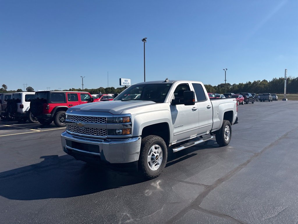 Used 2019 Chevrolet Silverado 2500 LT AWD/4WD image 5