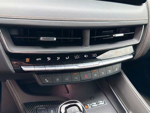 Used 2025 Cadillac CT5 V image 16