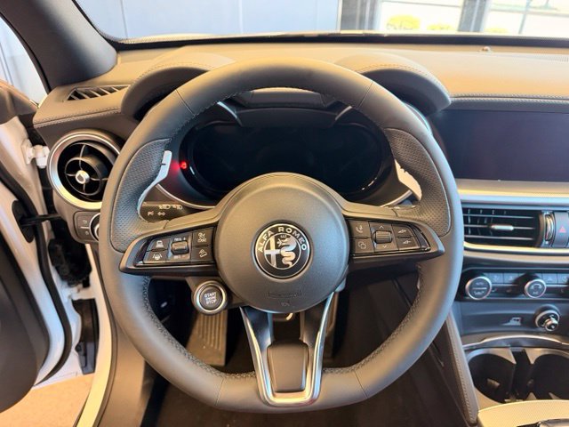 New 2026 Alfa Romeo Stelvio Sprint AWD/4WD image 18