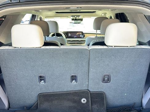 Used 2023 Hyundai Palisade Limited image 28