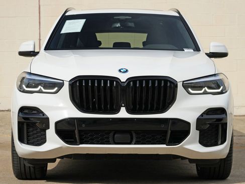 Used 2022 BMW X5 xDrive45e w/ M Sport Package AWD/4WD image 7