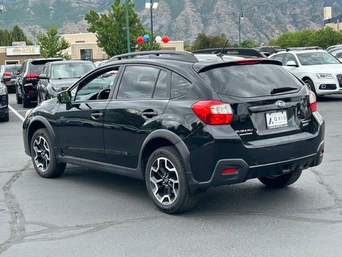 Used 2017 Subaru Crosstrek 2.0i Premium AWD/4WD image 6