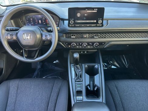 Used 2023 Honda Accord EX image 16