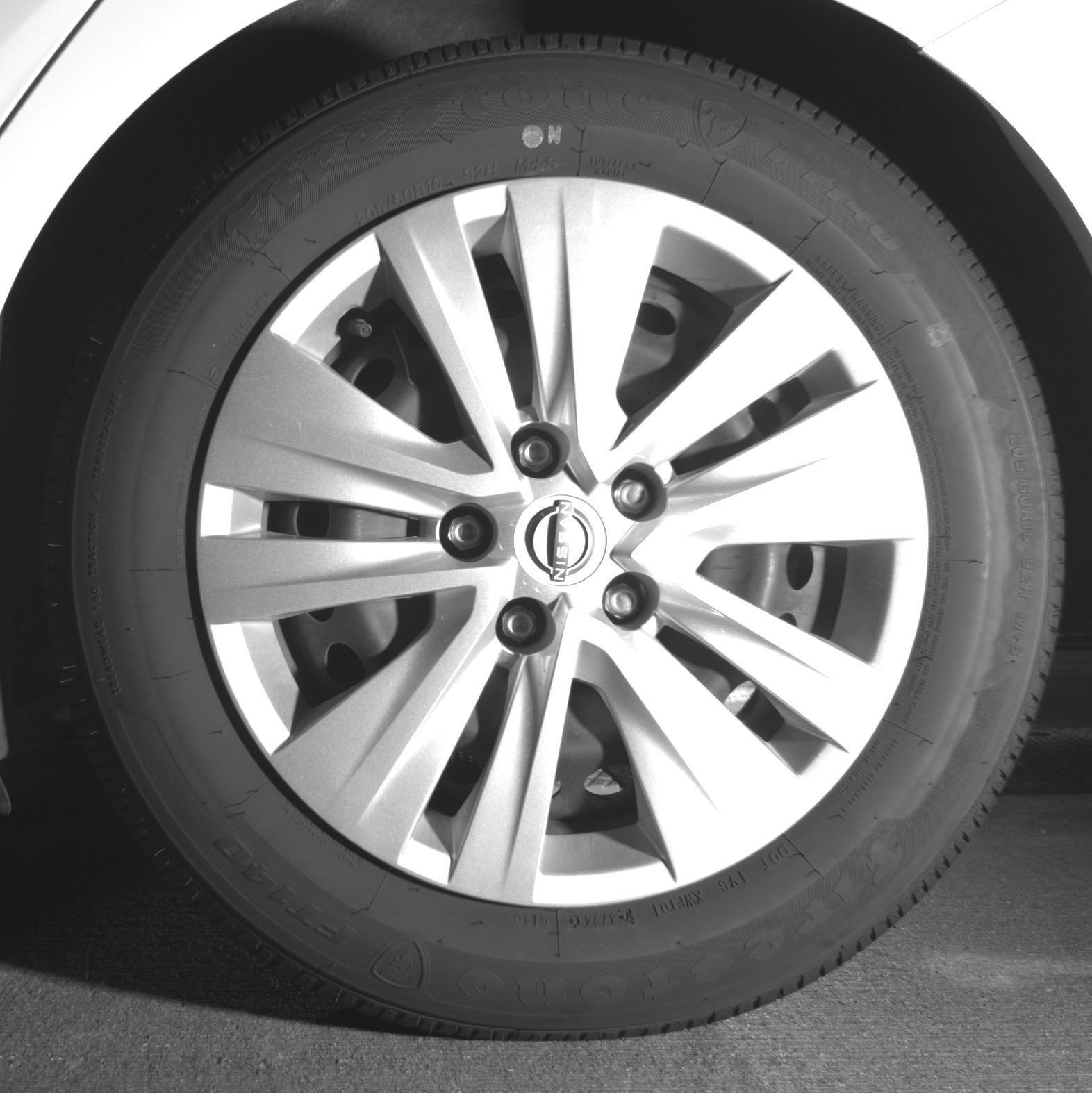 Used 2025 Nissan Sentra S FWD image 16