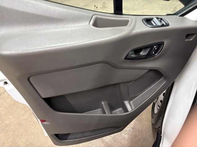 Used 2023 Ford Transit 350 RWD image 34