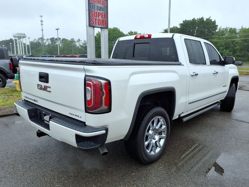 Used 2018 GMC Sierra 1500 Denali AWD/4WD image 15