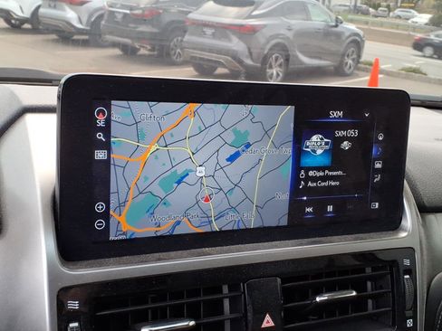 Certified 2023 Lexus GX 460 Premium w/ Premium Package image 16