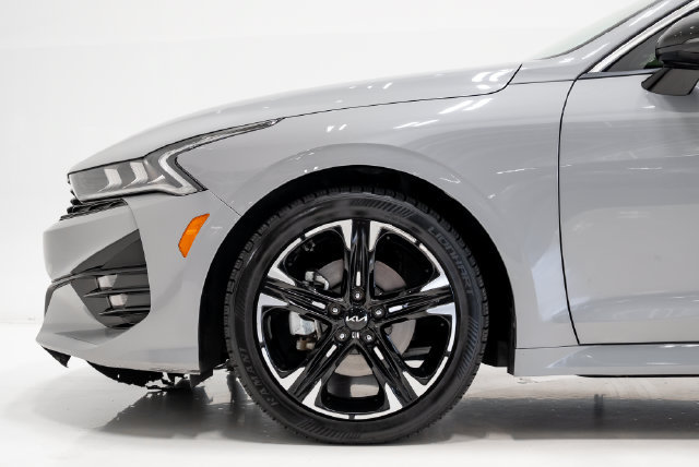 Used 2023 Kia K5 GT-Line AWD/4WD image 27