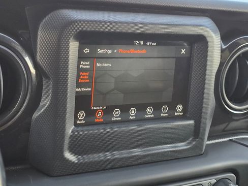 Used 2021 Jeep Wrangler Unlimited Sport image 40