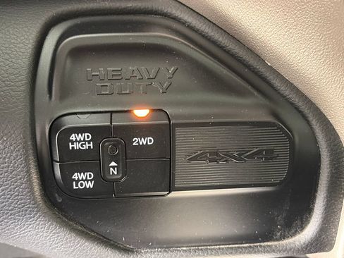 Used 2020 RAM 3500 Laramie AWD/4WD image 23